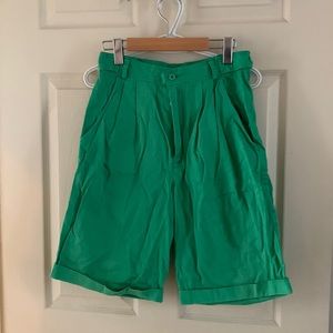 Green vintage bermuda shorts
